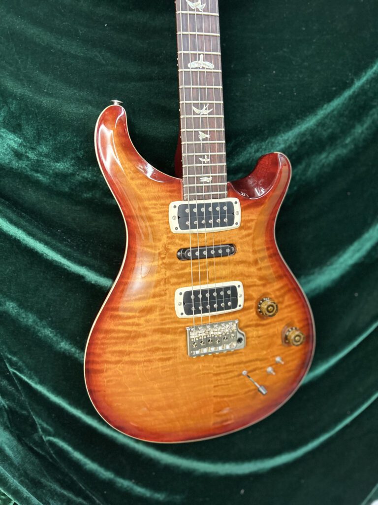 PRS Modern Eagle V - Dark Cherry Sunburst