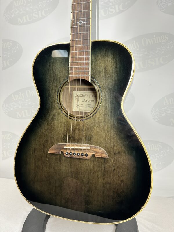 Used Alvarez AFH700 A/E Acoustic Guitars - Image 2